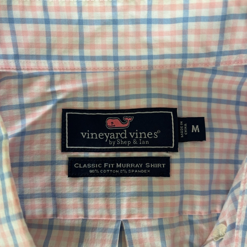 Vineyard Vines Button Down - image 2
